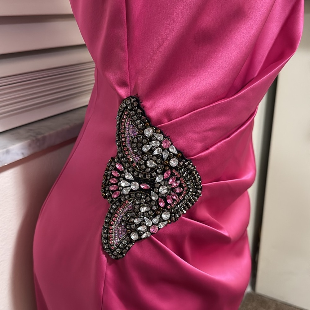 Eliza J NWT Beaded Hot Pink One Shoulder Satin Cocktail Dress size 8 sequined - Picture 3 of 9